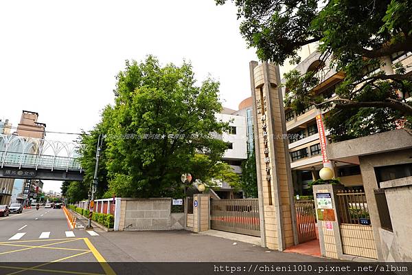 t26新竹市私立曙光女子高級中學_ 新竹市東區北大路61號 (1).jpg