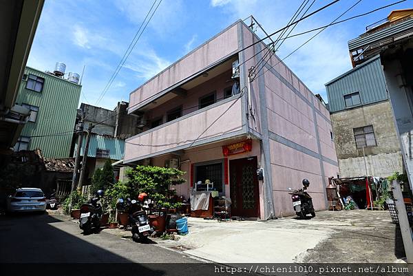 a1香山大庄公園旁の豪氣孝親五房庭院大透天㊝土地59坪_新竹市香山區遊樂街60巷8弄1號 (1).jpg a1香山大庄公園旁の豪氣孝親五房庭院大透天㊝土地59坪_新竹市香山區遊樂街60巷8弄1號 (1).jpg
