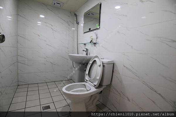 k11新竹林森附小商圈「文星大樓」明亮三房♥整新裝潢♥低總價_新竹市林森路320號八樓之1 (10).jpg k11新竹林森附小商圈「文星大樓」明亮三房♥整新裝潢♥低總價_新竹市林森路320號八樓之1 (10).jpg