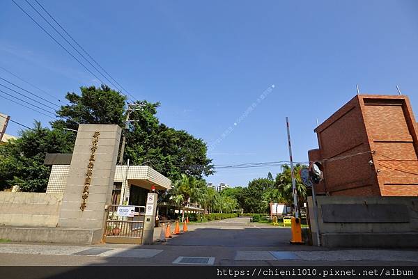 t27新竹市立南華國民中學_新竹市北區海濱路55號 (2).jpg