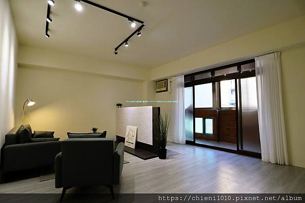 a1民富國小學區㊝靚亮大三✚1房附車位「祐通華廈」_新竹市經國路二段248巷10弄7號三樓 (1).jpg