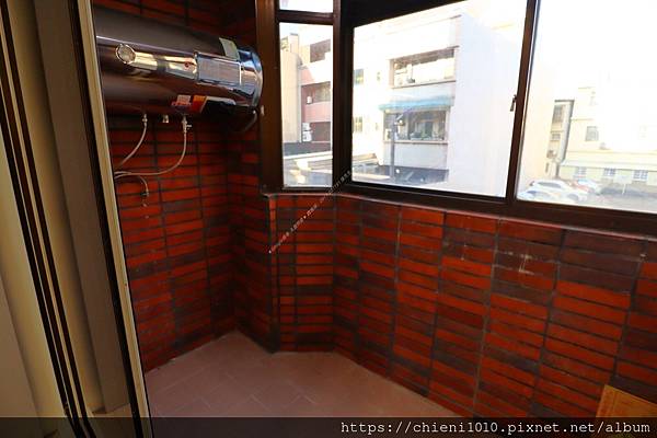 j10武陵大潤發商圈「觀濤」時尚裝潢三房✚雙平車_新竹市武陵路250巷40號二樓之2 (9).jpg j10武陵大潤發商圈「觀濤」時尚裝潢三房✚雙平車_新竹市武陵路250巷40號二樓之2 (9).jpg