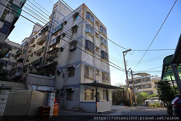 s19建華國中精美明亮三房♥邊間一樓♥門前車位♥陽光〡竹蓮學區_新竹市高峰路2巷86號 (18).jpg s19建華國中精美明亮三房♥邊間一樓♥門前車位♥陽光〡竹蓮學區_新竹市高峰路2巷86號 (18).jpg