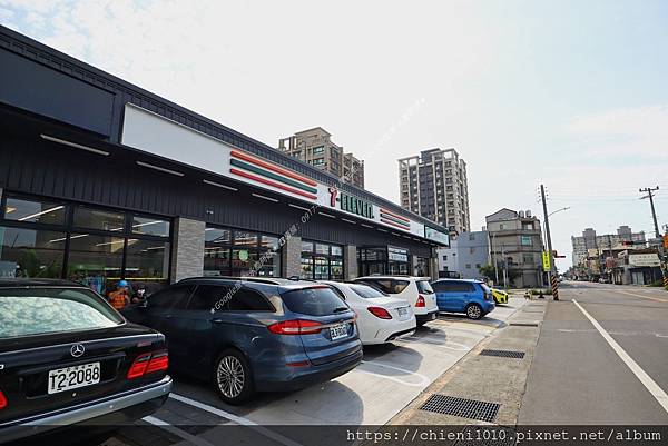 t24便利商店 7-ELEVEN冠亨門市 (新竹市北區東大路四段123號) (2).jpg t24便利商店 7-ELEVEN冠亨門市 (新竹市北區東大路四段123號) (2).jpg
