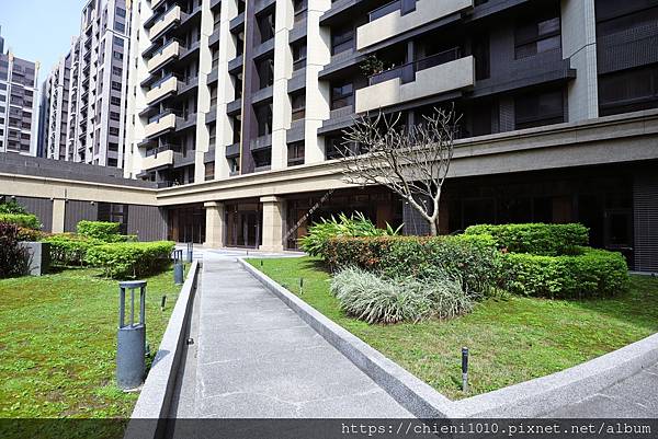 t28昌隆廣場〡勝華好讚-中庭_苗栗縣頭份市和平路300號~330號 (2).jpg t28昌隆廣場〡勝華好讚-中庭_苗栗縣頭份市和平路300號~330號 (2).jpg