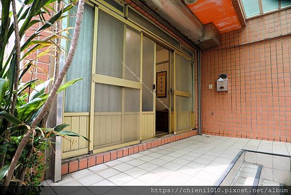 d4鄰南寮國小㊝明亮三房✚獨立大後院-海德堡3庭園華廈_新竹市北區東大路三段510巷7號 (5).jpg d4鄰南寮國小㊝明亮三房✚獨立大後院-海德堡3庭園華廈_新竹市北區東大路三段510巷7號 (5).jpg