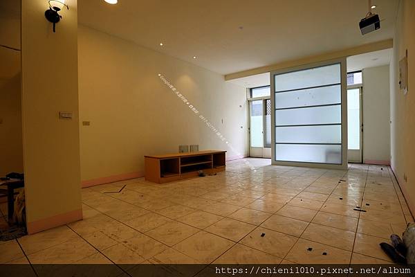 b2竹北縣政特區「凡爾賽花園」臨路別墅優四大房雙車位車庫♥縣治一期 (3).jpg b2竹北縣政特區「凡爾賽花園」臨路別墅優四大房雙車位車庫♥縣治一期 (3).jpg