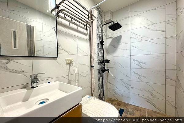 n14竹北縣政特區「凡爾賽花園」臨路別墅㊝四大房✚雙車位車庫♥縣治一期 (14-1).jpg