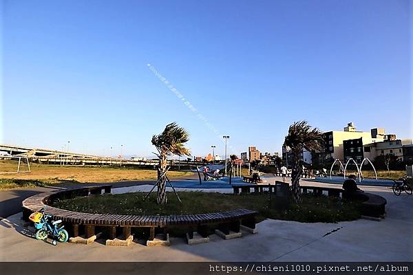 t25南寮運動公園 (南寮頭前溪休憩公園)_新竹市東大路四段與西濱路一段交會區塊 (10).JPG