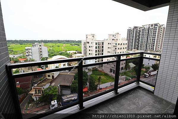 e5全新「大霖品悅16」海景三房•雙陽台✚平車♥A8中高樓層_新竹市西濱路一段310號八樓之1 (3).jpg
