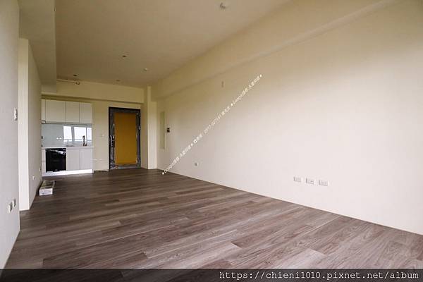 h8全新「大霖品悅16」海景三房•雙陽台✚平車♥A8中高樓層_新竹市西濱路一段310號八樓之1 (6).jpg