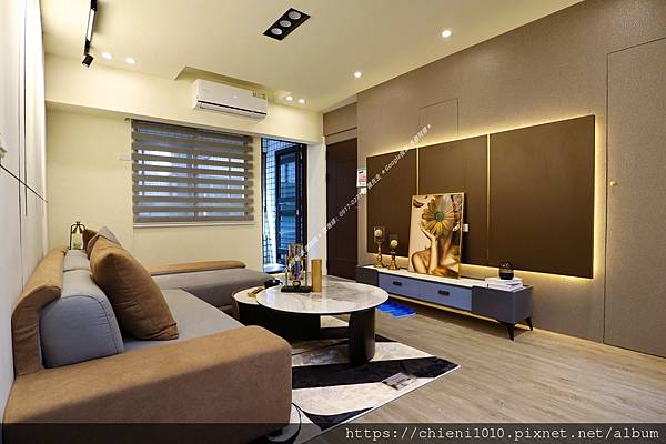 a1南寮國小學區典雅裝潢大四房雙陽台✚車位「皇凱大樓」_新竹市東大路三段389號二樓 (1).jpg