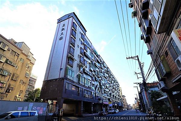 t24華聯建設〡皇凱大樓_新竹市東大路三段381號 (1).JPG