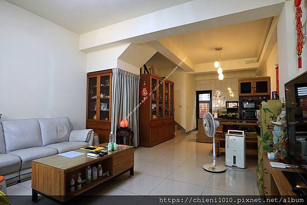 f6鄰南寮國小の優質庭院別墅「易方靜安」邊間五大房✚車位♥地32坪_新竹市北區東大路三段556巷21號 (4).jpg