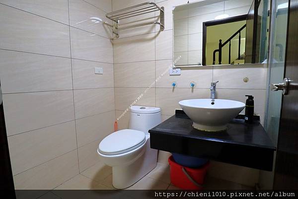 l12鄰南寮國小の優質庭院別墅「易方靜安」邊間五大房✚車位♥地32坪_新竹市北區東大路三段556巷21號 (13).jpg l12鄰南寮國小の優質庭院別墅「易方靜安」邊間五大房✚車位♥地32坪_新竹市北區東大路三段556巷21號 (13).jpg