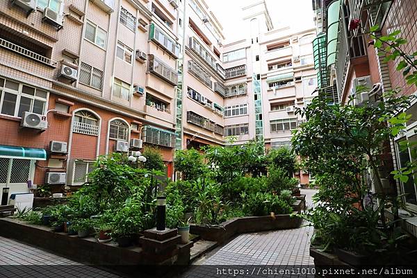 t20宏家海德堡3期庭園華廈_新竹市東大路三段510巷2號~22號 (4).jpg