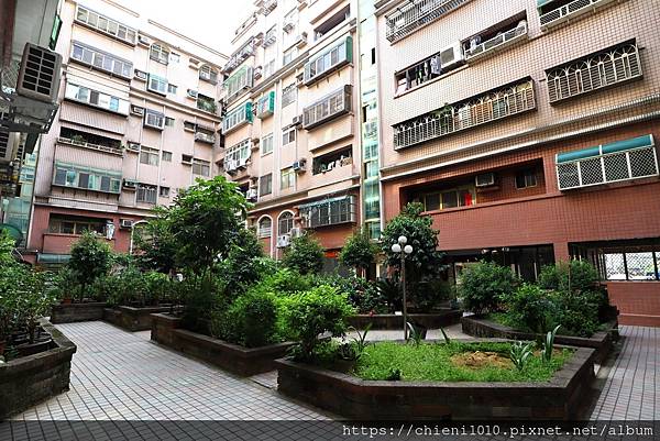 s19宏家海德堡3期庭園華廈_新竹市東大路三段510巷2號~22號 (1).jpg