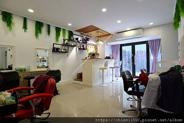 f6新竹南寮臨西濱路㊖店面✚B1平面車位「遇見春福」_新竹市西濱路一段376號 (2).jpg f6新竹南寮臨西濱路㊖店面✚B1平面車位「遇見春福」_新竹市西濱路一段376號 (2).jpg