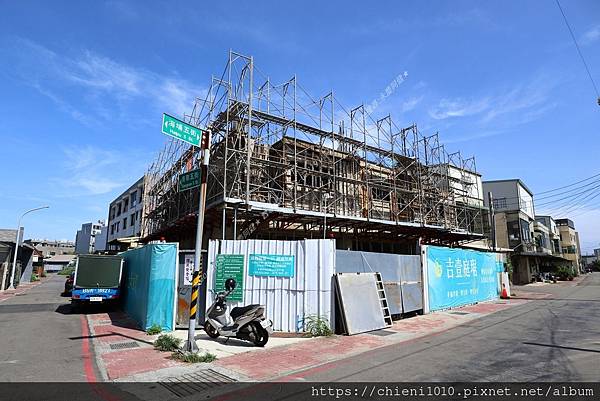 t30吉壹庭琚_新竹市香山區港南五街與海埔五街交叉口-202507基地實景圖 (1).jpg