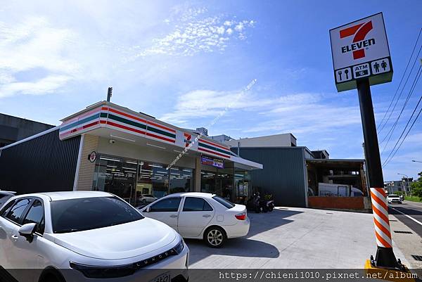 t20便利商店 7-ELEVEN展旺門市_新竹市香山區延平路二段1277號-港南二街口 (3).jpg t20便利商店 7-ELEVEN展旺門市_新竹市香山區延平路二段1277號-港南二街口 (3).jpg
