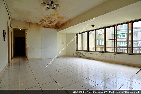 b2南寮國小學區財低總價明亮大四房車位「皇凱大樓」_新竹市東大路三段381號四樓 (1).jpg b2南寮國小學區財低總價明亮大四房車位「皇凱大樓」_新竹市東大路三段381號四樓 (1).jpg