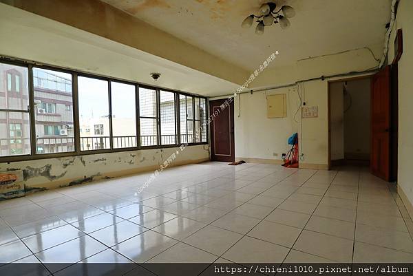 d4南寮國小學區財低總價明亮大四房車位「皇凱大樓」_新竹市東大路三段381號四樓 (3).jpg d4南寮國小學區財低總價明亮大四房車位「皇凱大樓」_新竹市東大路三段381號四樓 (3).jpg