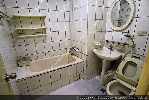 p16南寮國小學區財低總價明亮大四房車位「皇凱大樓」_新竹市東大路三段381號四樓 (8).jpg p16南寮國小學區財低總價明亮大四房車位「皇凱大樓」_新竹市東大路三段381號四樓 (8).jpg