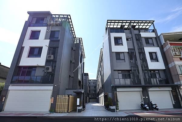 j10展麗藝墅_新竹市中清路一段70號~76號;72之1~11號;76之1~11號 (1).jpg j10展麗藝墅_新竹市中清路一段70號~76號;72之1~11號;76之1~11號 (1).jpg