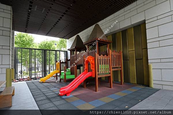 r18東大HOLA -兒童遊戲區2025.jpg