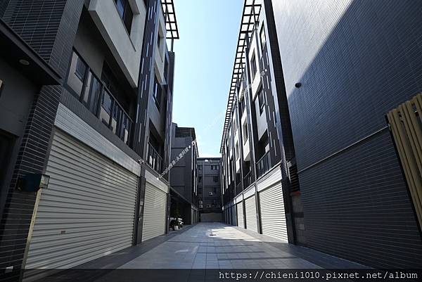 f6展麗藝墅_新竹市中清路一段70號76號;72之111號;76之111號 (5).jpg f6展麗藝墅_新竹市中清路一段70號76號;72之111號;76之111號 (5).jpg