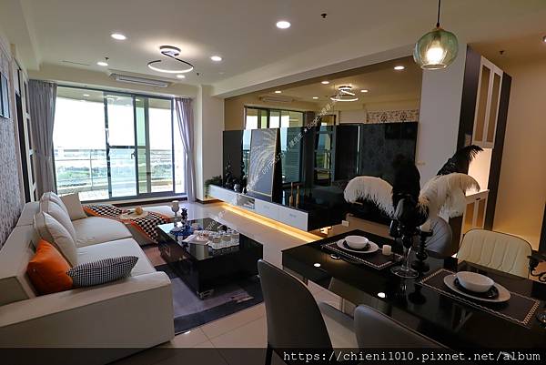 b2超美港灣海景宅「天際」大三房雙陽台✚平車♥A棟高樓層_新竹市東大路四段288號十一樓之1 (1).jpg