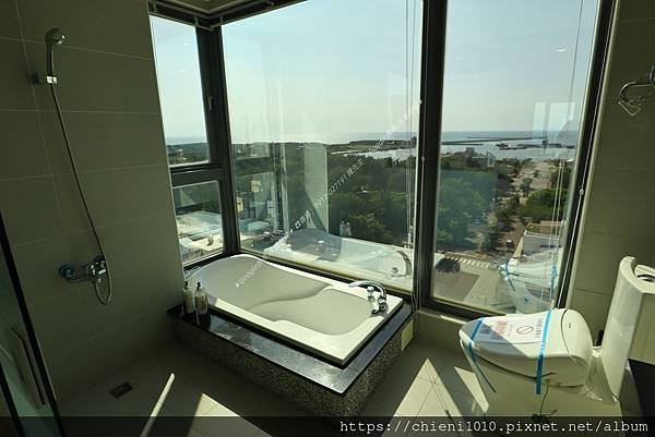 n14超美港灣海景宅「天際」大三房雙陽台✚平車♥A棟高樓層_新竹市東大路四段288號十一樓之1 (14).jpg