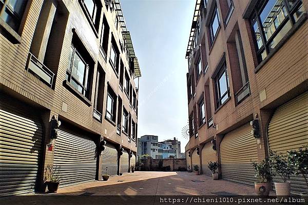 t22吉立亞•玫瑰花園_新竹市東大路三段403巷30弄37號~53號.jpg