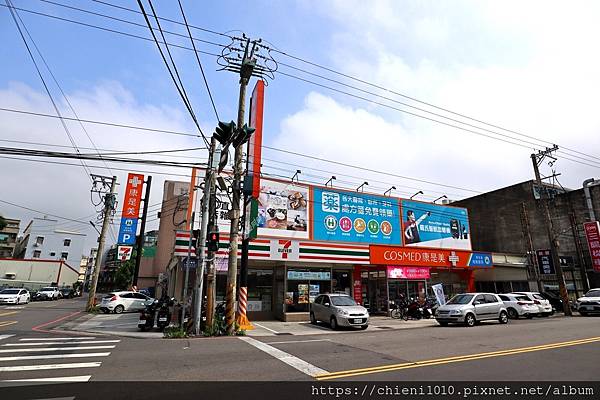 t34便利商店 7-ELEVEN東延門市_新竹市北區延平路三段590號;康是美南寮藥局_延平路三段588號 (3).jpg