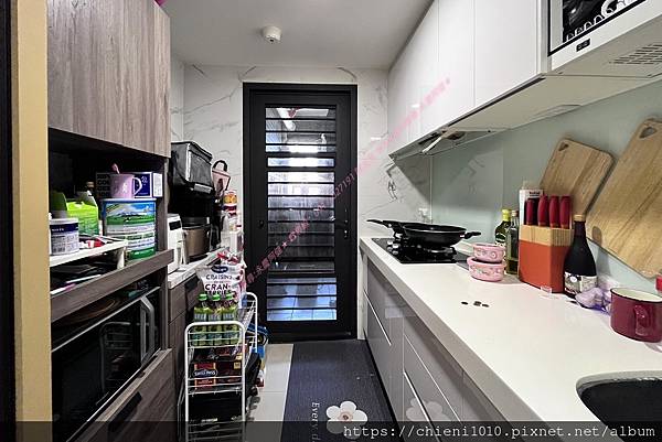 o15協勝「J王子」靚亮㊣三房雙陽台✚平車♥A1邊間中高樓層視野戶_新竹市北區榮濱南路72巷22號9樓之5 (13).jpg