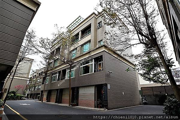 f6雄基童話村_新竹市東大路三段305之1~73號 (4).JPG