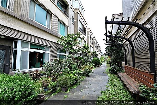 j10雄基童話村_新竹市東大路三段305之1~73號 (10).JPG