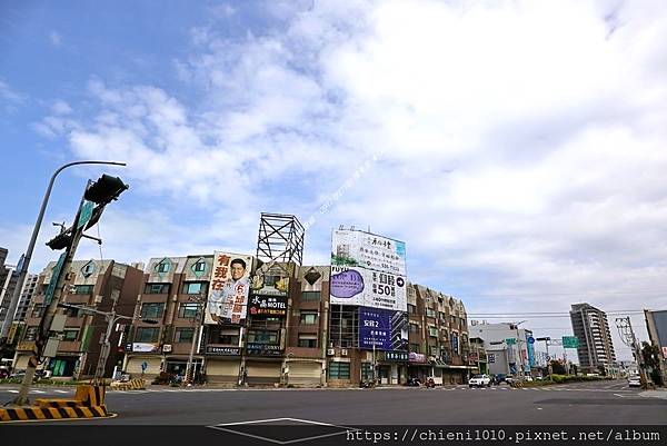 a1宏家未來鎮•御台場區_新竹市西濱路一段371號;371之1~5號;天府路二段2~20號 (店面).JPG