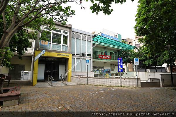 t20新竹市文化局圖書館南寮分館 &南寮聯合里辦公處_新竹市北區中光路17號 (3).jpg