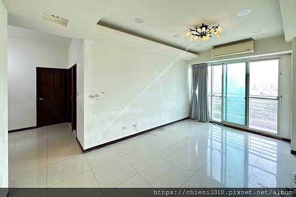 c3南華校園景觀戶「浪琴」邊間明亮三房✚平車_新竹市北區尚濱路66號6樓之1 (1).jpg