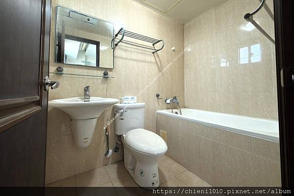 k11南華校園景觀戶「浪琴」邊間明亮三房✚平車_新竹市北區尚濱路66號6樓之1 (8).jpg k11南華校園景觀戶「浪琴」邊間明亮三房✚平車_新竹市北區尚濱路66號6樓之1 (8).jpg