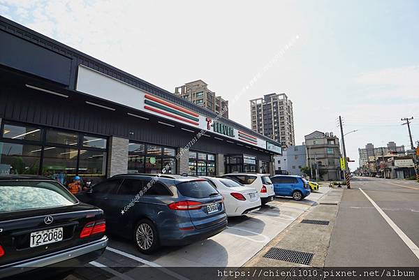 t33便利商店 7-ELEVEN冠亨門市_新竹市北區東大路四段123號) (2).jpg t33便利商店 7-ELEVEN冠亨門市_新竹市北區東大路四段123號) (2).jpg