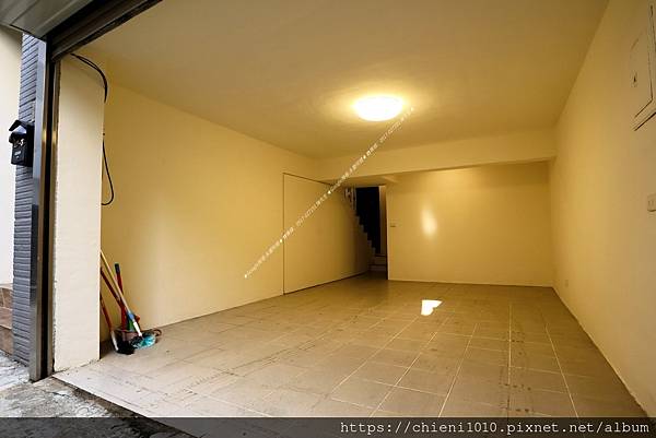 h8南寮國小旁㊝孝親別墅㊣六大房✚車庫♥鄰近市集·全聯·寶雅·圖書館_新竹市東大路三段439巷27之8號 (8).jpg