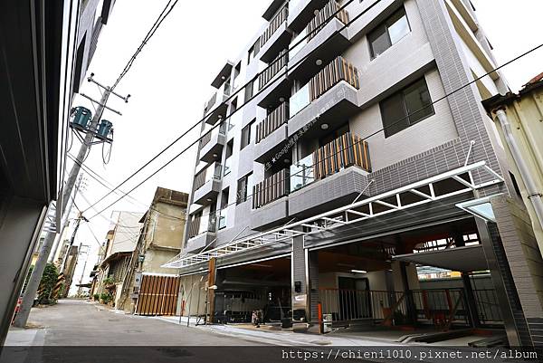 a1禾園運動家IIB棟_新竹市東大路三段110巷1弄15號 (1).jpg a1禾園運動家IIB棟_新竹市東大路三段110巷1弄15號 (1).jpg