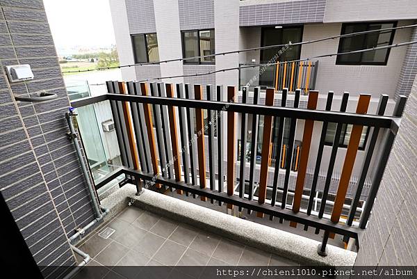 e5鄰金雅樹林頭「禾園運動家IIB棟」全新二房平車_新竹市東大路三段110巷1弄15號三樓之2 (4).jpg e5鄰金雅樹林頭「禾園運動家IIB棟」全新二房平車_新竹市東大路三段110巷1弄15號三樓之2 (4).jpg