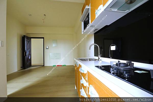 i9鄰金雅樹林頭「禾園運動家IIB棟」全新二房平車_新竹市東大路三段110巷1弄15號三樓之2 (8).jpg