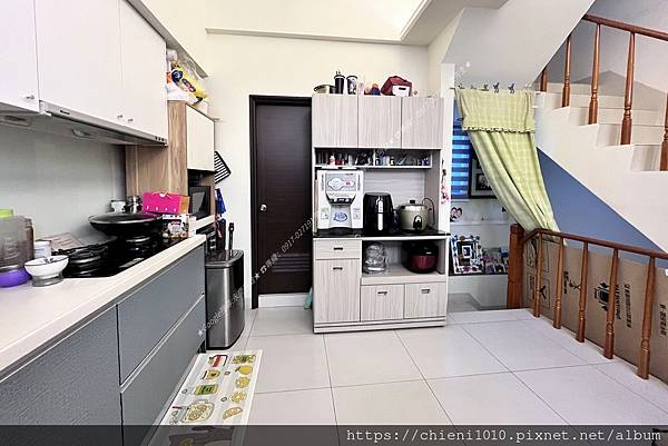 h8港北重劃區「旭盛傳家A區」四房孝親別墅♥前院停車_新竹市西濱路一段130之13號 (7).jpg h8港北重劃區「旭盛傳家A區」四房孝親別墅♥前院停車_新竹市西濱路一段130之13號 (7).jpg