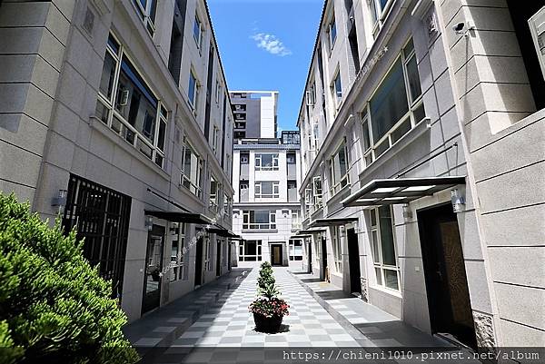 b2笎坤世璽(透天區)_新竹市中清路一段350號~360號;356巷1號~16號 (2).JPG