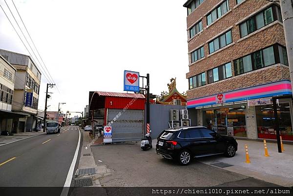 t30便利商店 萊爾富竹塹港北店_新竹市北區延平路三段147號.JPG