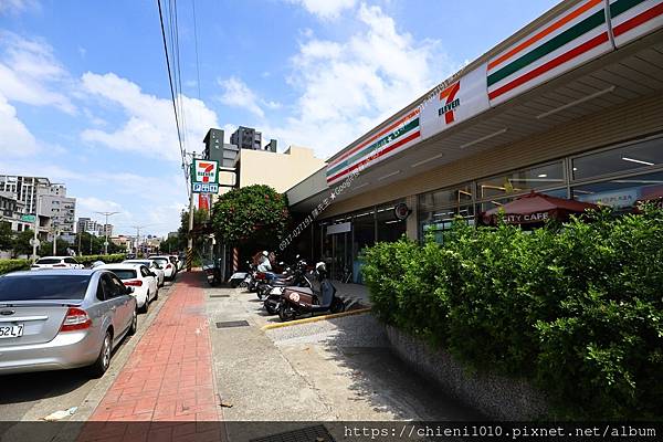 t29便利商店 7-ELEVEN冠盈門市_新竹市北區西濱路一段286號-延濱路口 (1).jpg